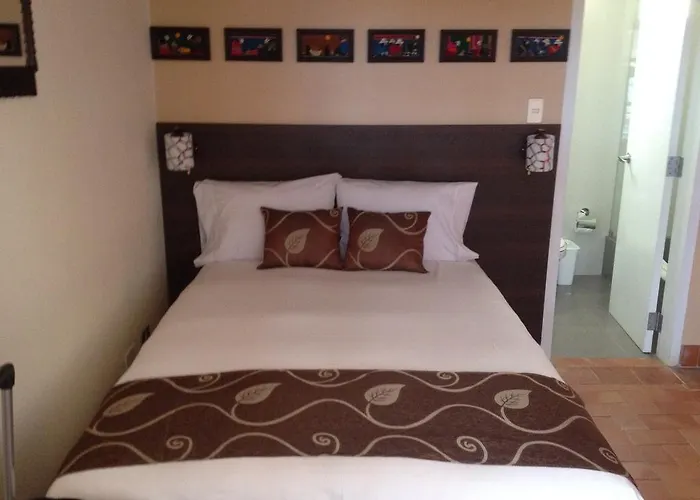Tandapata Boutique Hotel 2*